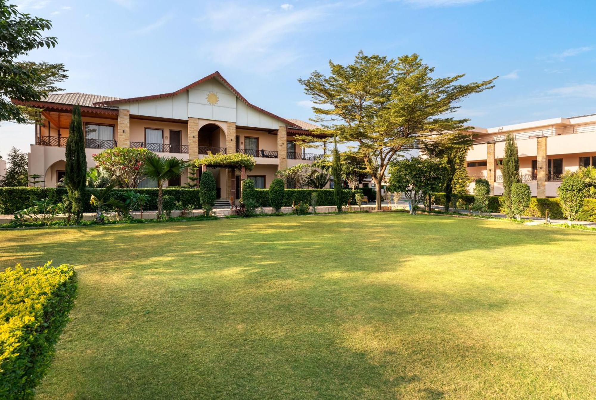 Abhyaran Resort & Spa Ranthambore サワイ・マドプール エクステリア 写真